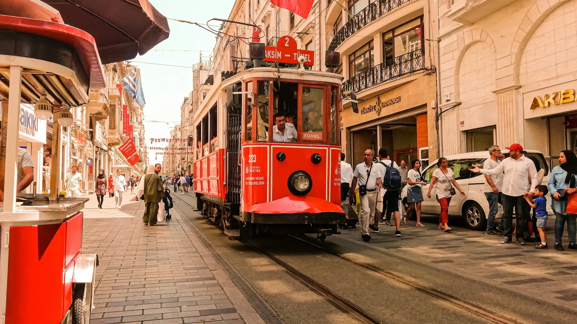 Istanbul's Contemporary Art Revolution: Where Ancient Traditions Meet Modern Expression